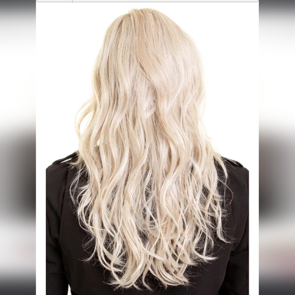 NEW Belle Tress Shakerato in Bombshell Blonde - Picture 9 of 10